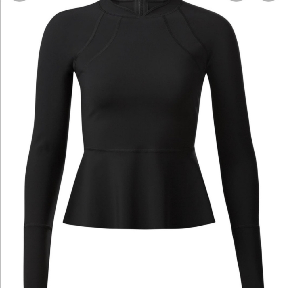 Lululemon free to paddle top